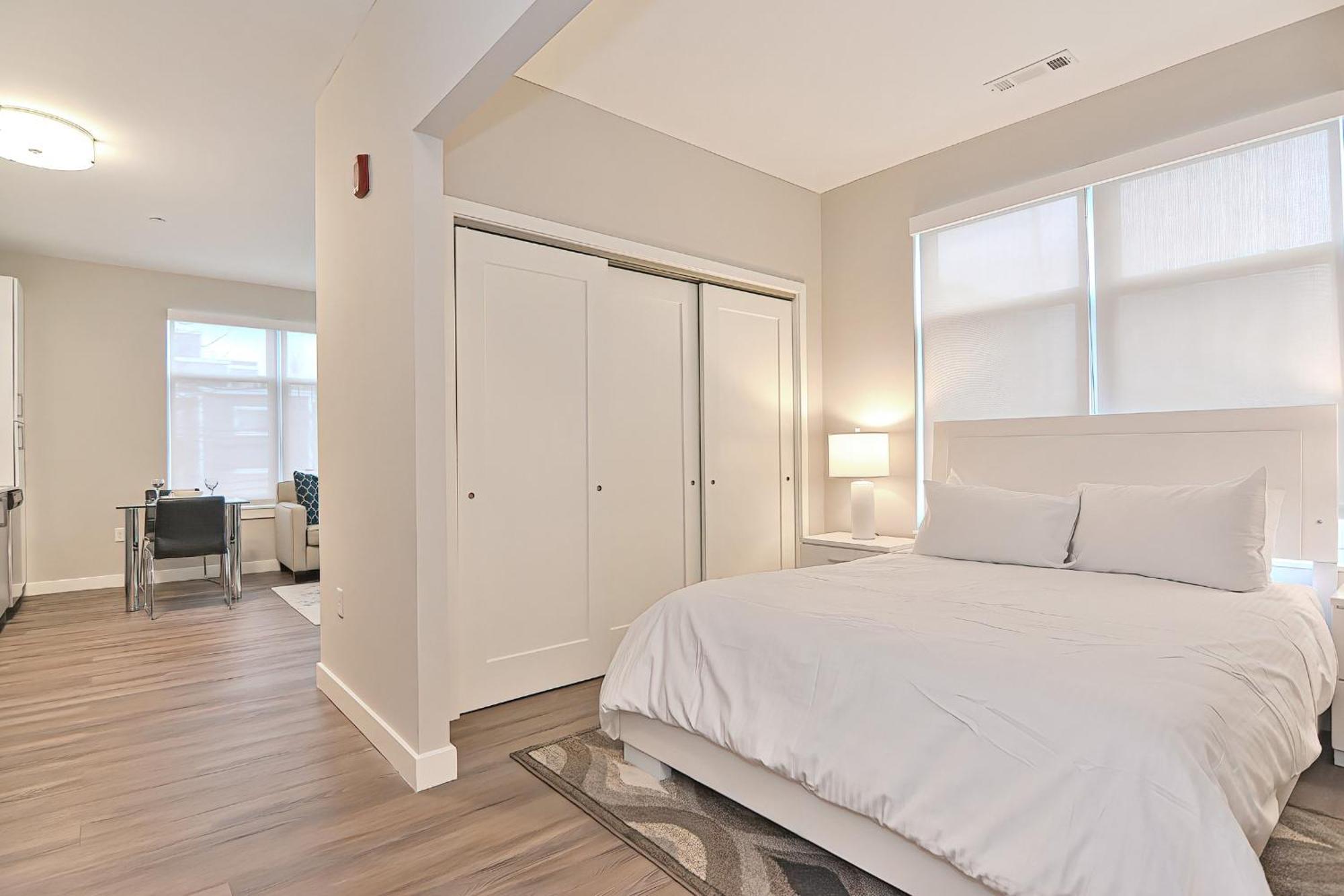 Global Luxury Suites East Boston Room photo